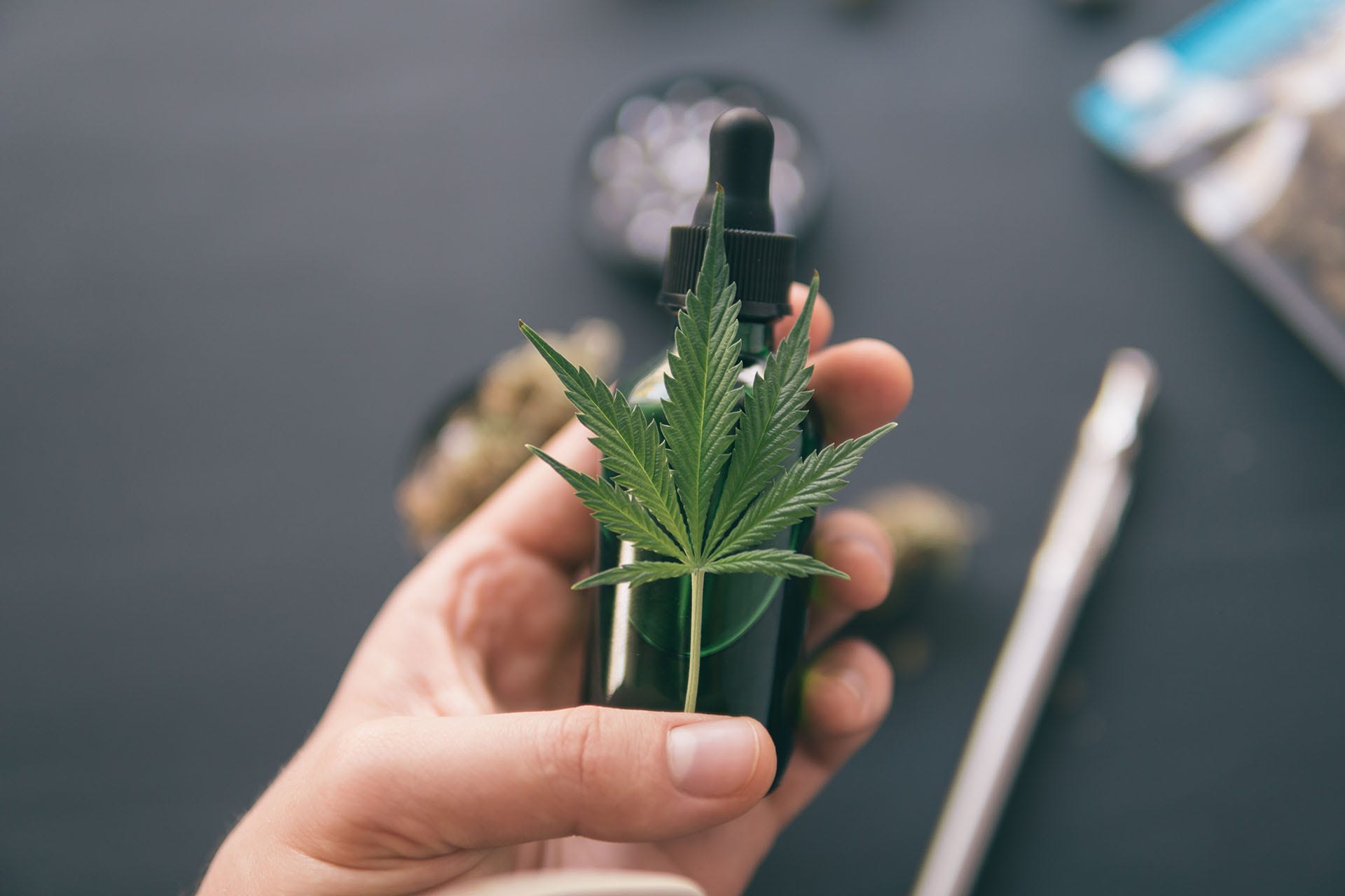 does-cannabis-oil-go-bad